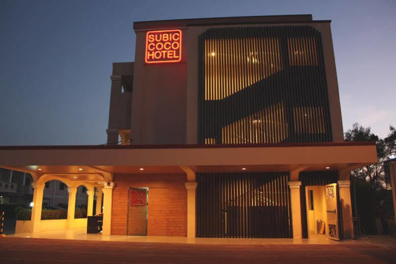 Poco a Poco Hotel Olongapo Exterior foto