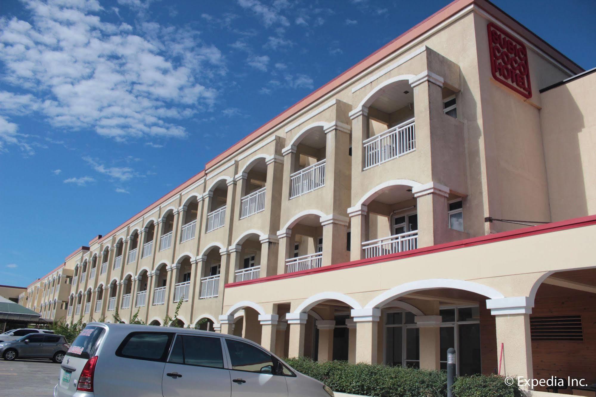Poco a Poco Hotel Olongapo Exterior foto